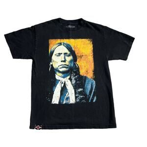 Native Art Tee "fear is an illusion"  Size medium